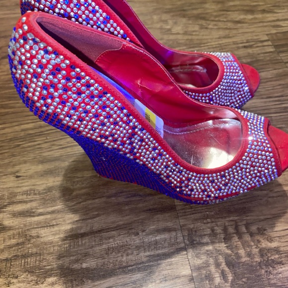 Alba Peep Toe Wedges with Red, Silver and Blue rhinestones - Picture 2 of 5
